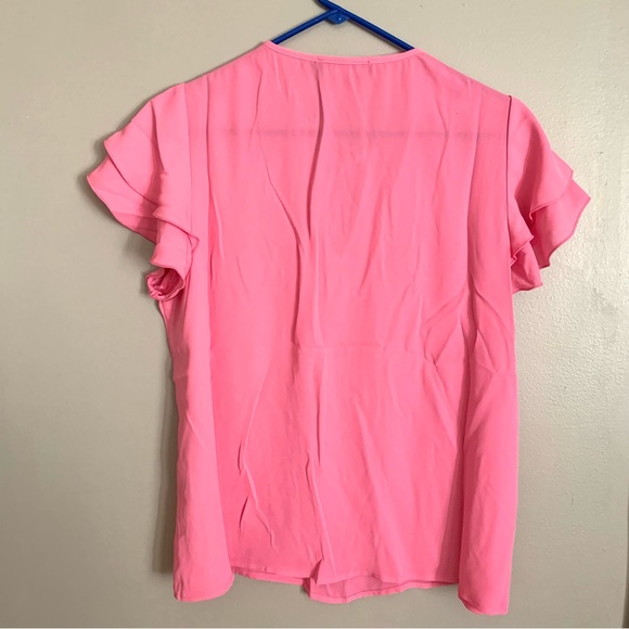 🎊  New New York & Company Flutter Sleeve Top Medium - Picture 6 of 6